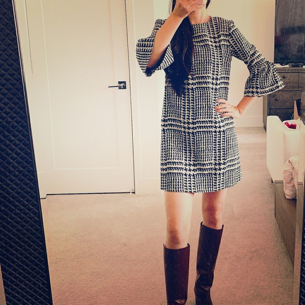 NWOT Zara Ballon sleeve dress